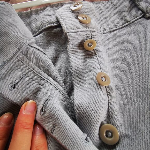 Wilfred Cargo Pants ~ size 6 ~ ligh blue color ~ Aritzia Cargo Pants - Picture 2 of 7